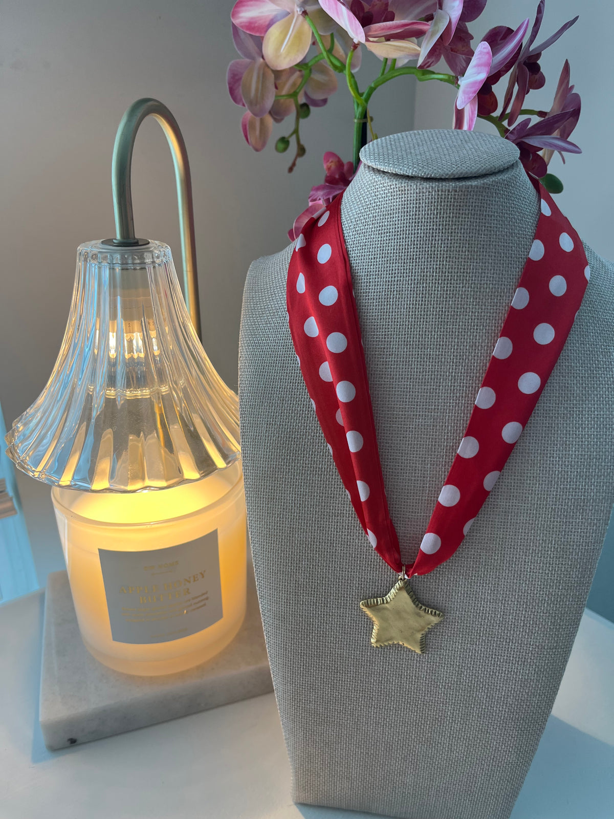 Red polka dot star