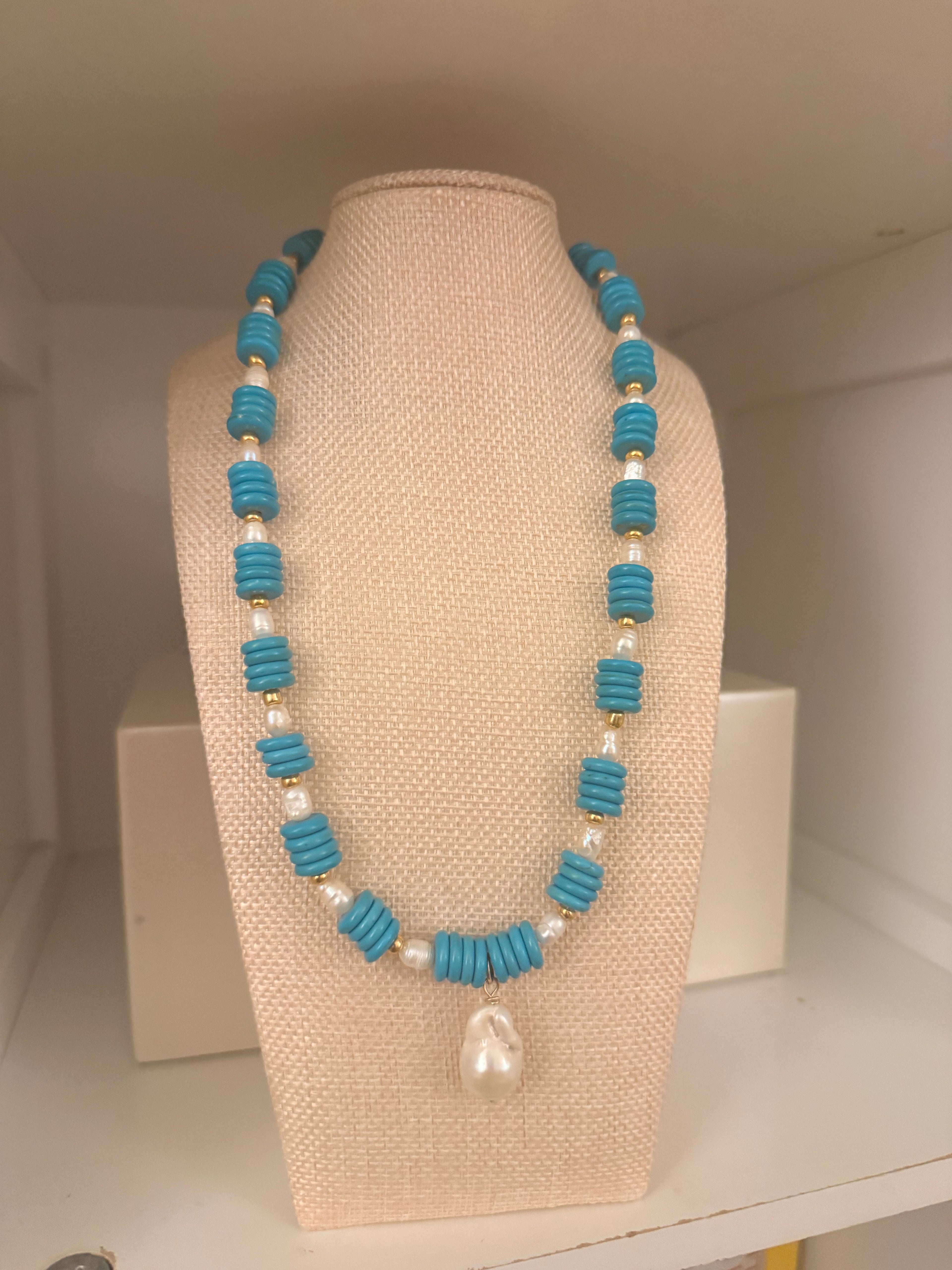 Blue pearl