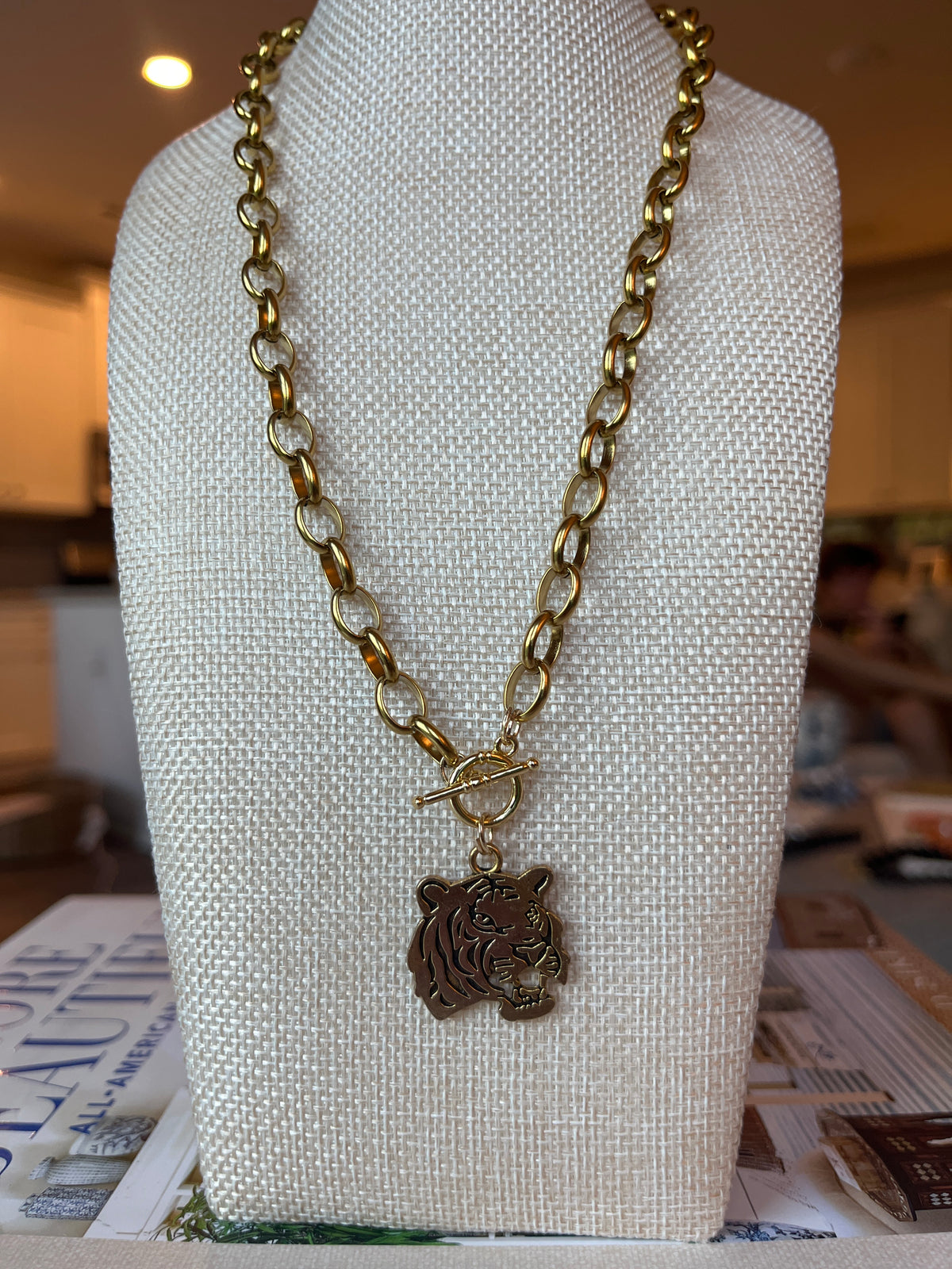 Tiger head chain